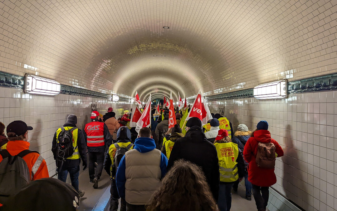 Erste Warnstreiks im öffentlichen Dienst